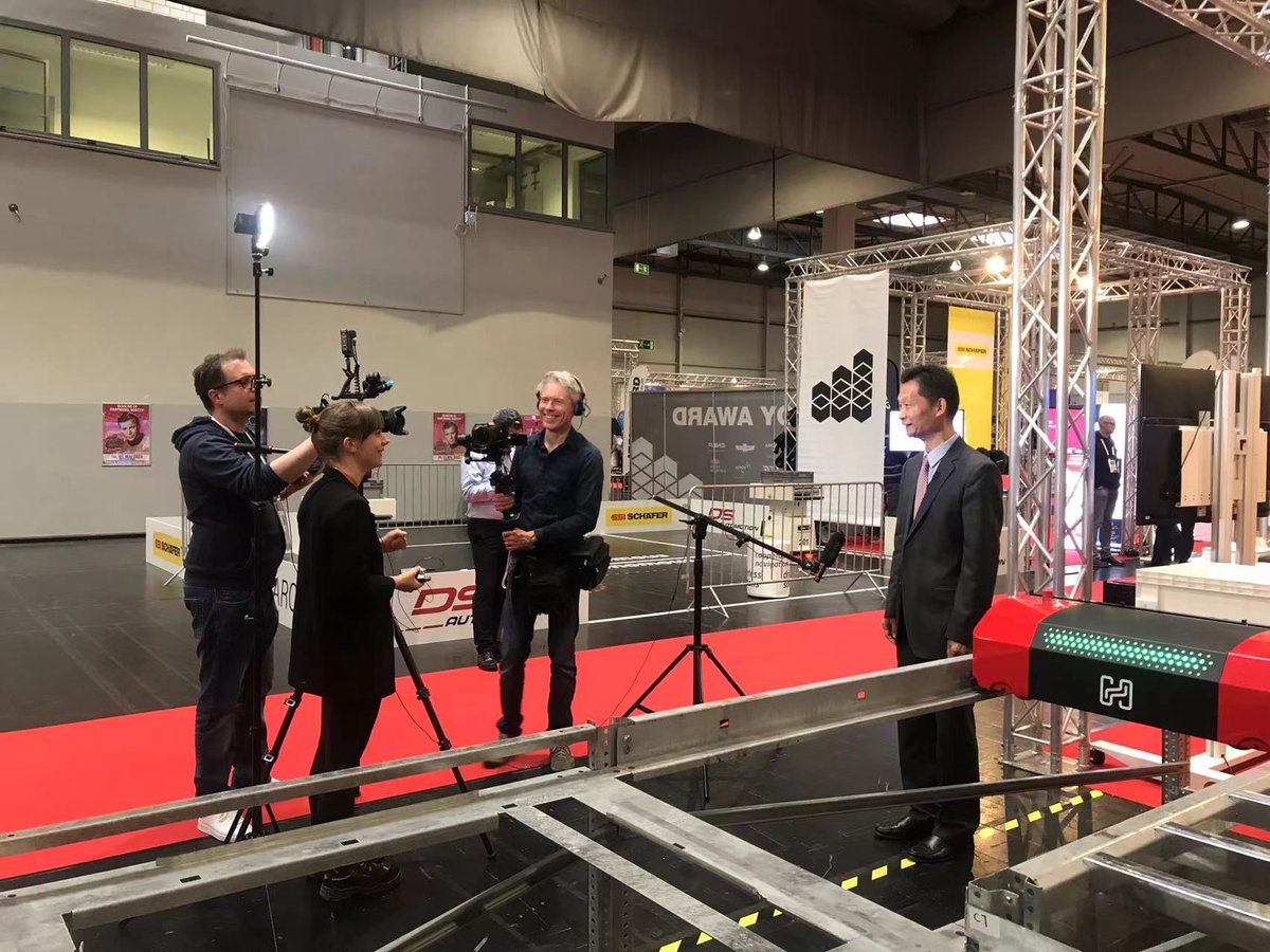 HWArobotics's tweet image. 🤗Hwachang Intelligent wins great attention at the Test Camp Intralogistics,Germany👍

👏Thanks all the visitors who showed great interest in our SLS600 four-directional shuttle robot at the TEST CAMP #intralogistics(Booth B5)✌️

#ifoyrocks #ifoyjury #testcampintralogistics