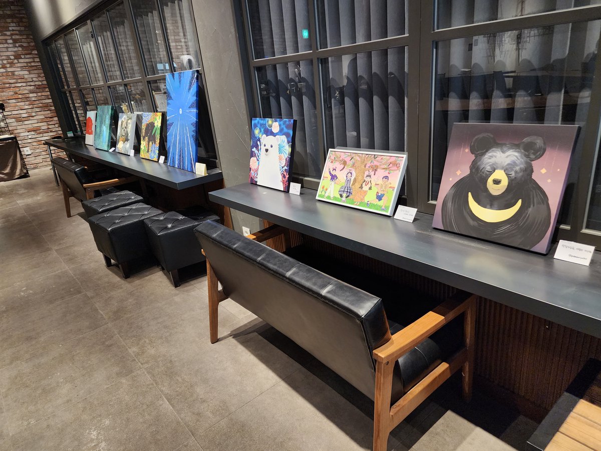 linalee_studio's tweet photo. ๐Sooho IO Gallery Art Exhibition - Endangered Animals ONโ๐
โถ๏ธ 4/3 ~ 4/21 (Mon~Fri 10:00 ~ 17:00)
(Seoul, GangNam Sooho IO Cafe gallery)
In a precious exhibition with 11 artists, Master Polar Bear is with them.โค๏ธ๐ปโโ๏ธ๐
#Dociteam #teamDoci #sooho #masterPolarBear #linaLee #digitalartist #digitalart #NFT #NFTart #NFTartist #openseaNFT #collectibleNFT #artNFT #polarbear #bearNFT #artist #art #artexhibition #gallery