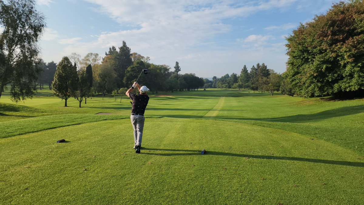 sadga101's tweet photo. Round 2 of the Nomads Joburg Disabled Open is underway!
@GolfRSA @CallawayGolfSA @NomadsGC
#sadga #joburgdisabledopen #Nomads #disabledgolf #golflife #whyilovethisgame https://t.co/TMHcNX7VuS