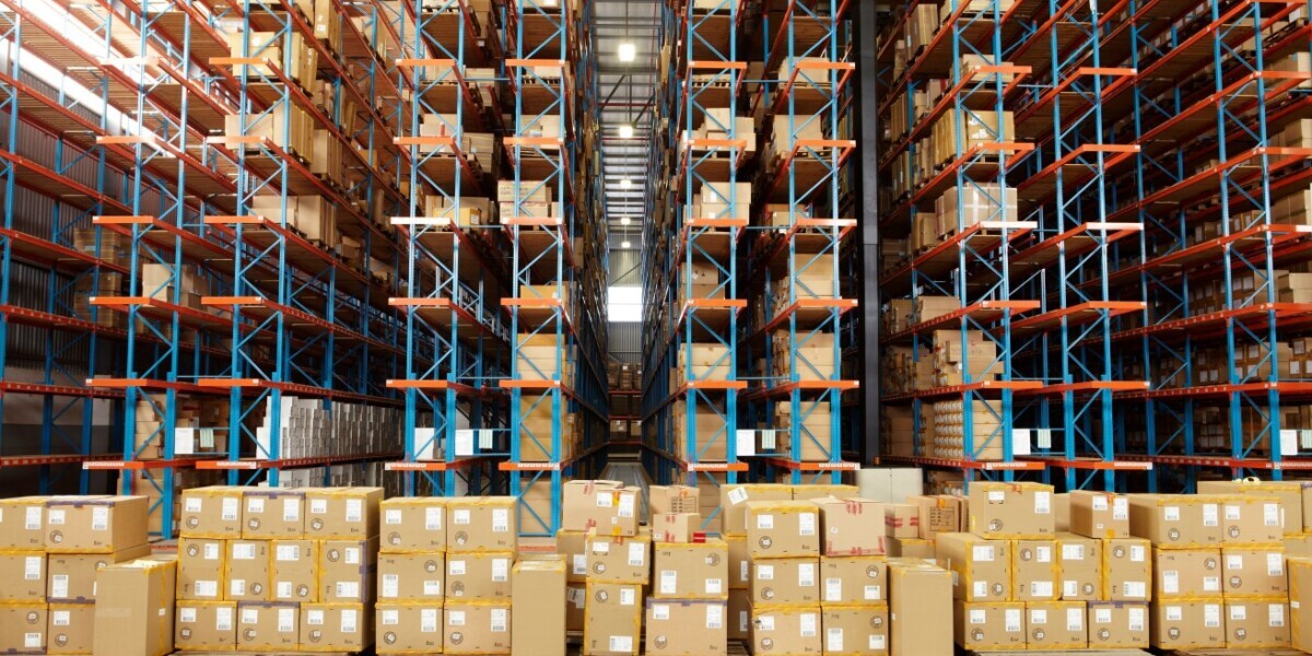 TechDataUKIBMSW's tweet image. Traditional #data warehouses and data lakes have led businesses to operate in complex architectures - resulting in siloed and redundant data. Explore the challenges many organizations face with today's monolithic data architecture and how to resolve them: tdas.so/5F002B