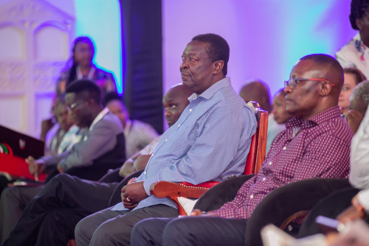 CAS2025_'s tweet photo. The Chief Guest ,Prime Cabinet Secretary @MusaliaMudavadi is joined by the Cabinet Secretary @MoICTKenya @EliudOwalo during the official opening of #ConnectedSummit2023 currently happening in Diani. 
#DigitalEconomyKE https://t.co/5T3dXKJYfl