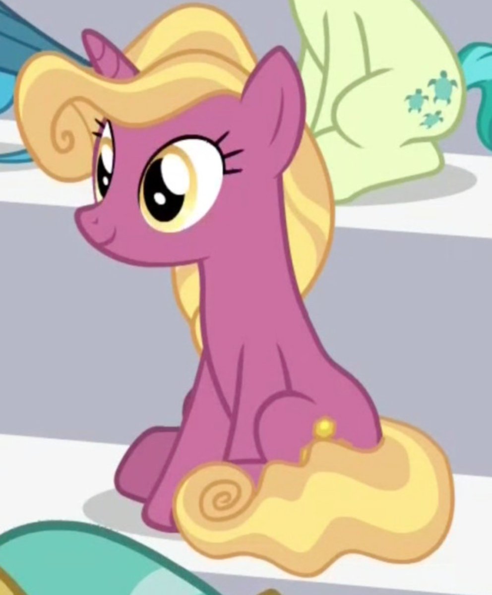 TooManyPocketss's tweet photo. @BloomMoonbeam Her, I found a random screenshot of her on Google and fell in love. She doesn't have a proper name, she's simply called "magenta townspony" https://t.co/HD57WdXKCo
