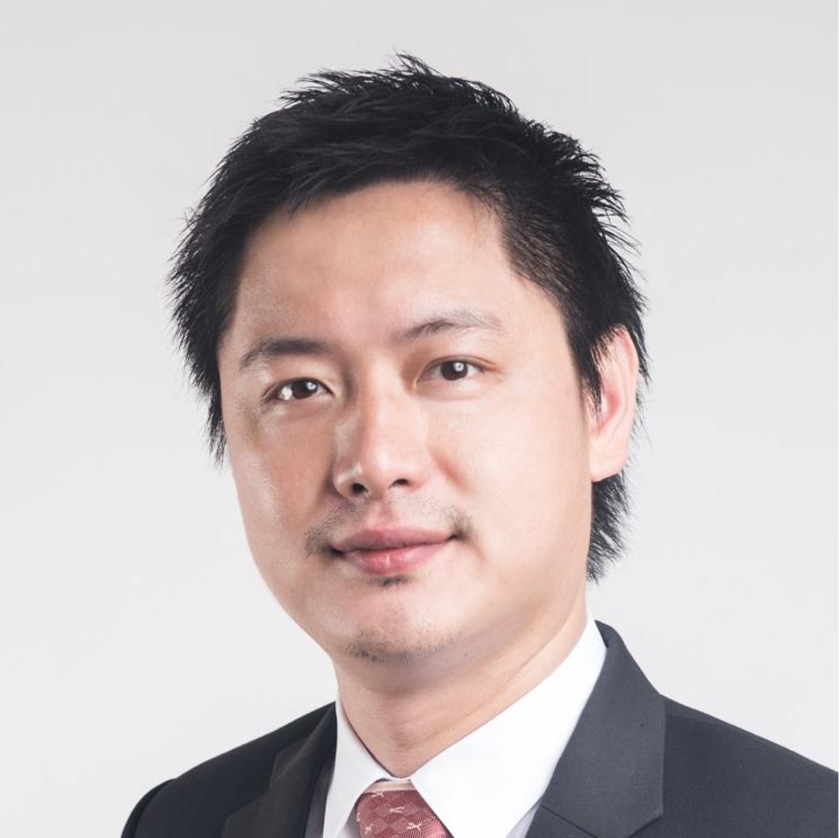 Loyalty Magazine tweet media