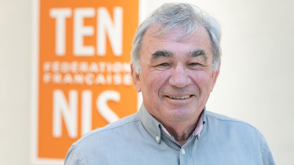 C’est avec une immense tristesse et une profonde émotion que la FFT a appris la disparition, dans la nuit de dimanche à lundi, de son Vice-président délégué Jacky Terreau, Président de la Ligue de Bourgogne-Franche-Comté. 
bit.ly/3U3xtdu