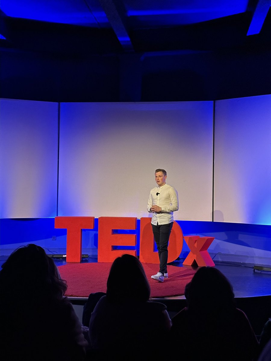 OisinMacManus11's tweet photo. What an incredible experience and privilege to be asked to present at #TEDxDownpatrick
My talk was ‘Life Lessons from the Sporting Field’.
Thanks everyone who helped in the preparation, the TEDxDownpatrick staff, other speakers & everyone who attended on the day! #MakeItCount https://t.co/iJSonVAcQL