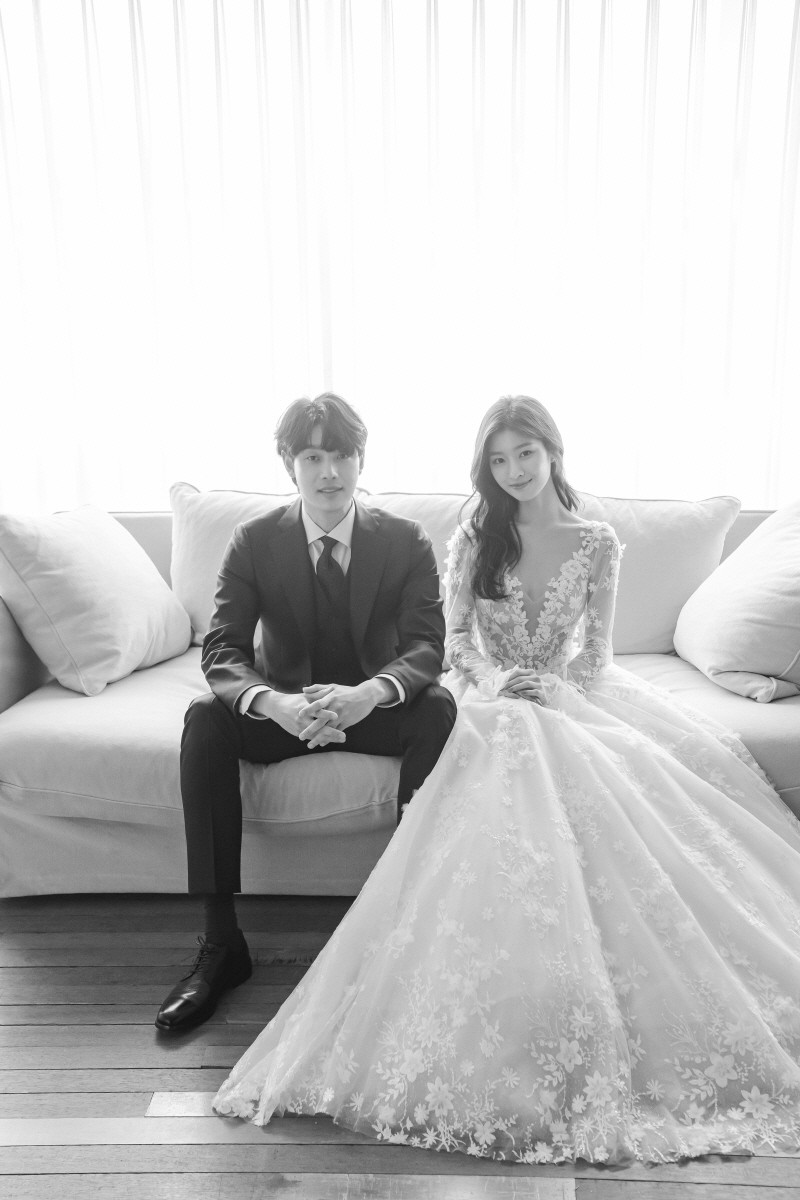 THEDAYwedding's tweet image. .

__韓国ウェディングフォトはThe DAY 

flow studio😀

4月末までのご予約で20,000円OFFキャンペーン中🫰❤️
.

#flowstudio 
#韓国ウェディングフォト
#韓国フォトウェディング
#韓国ブライダルフォト
#韓国前撮り 
#韓国ウェディング撮影 
#ウェディングフォト