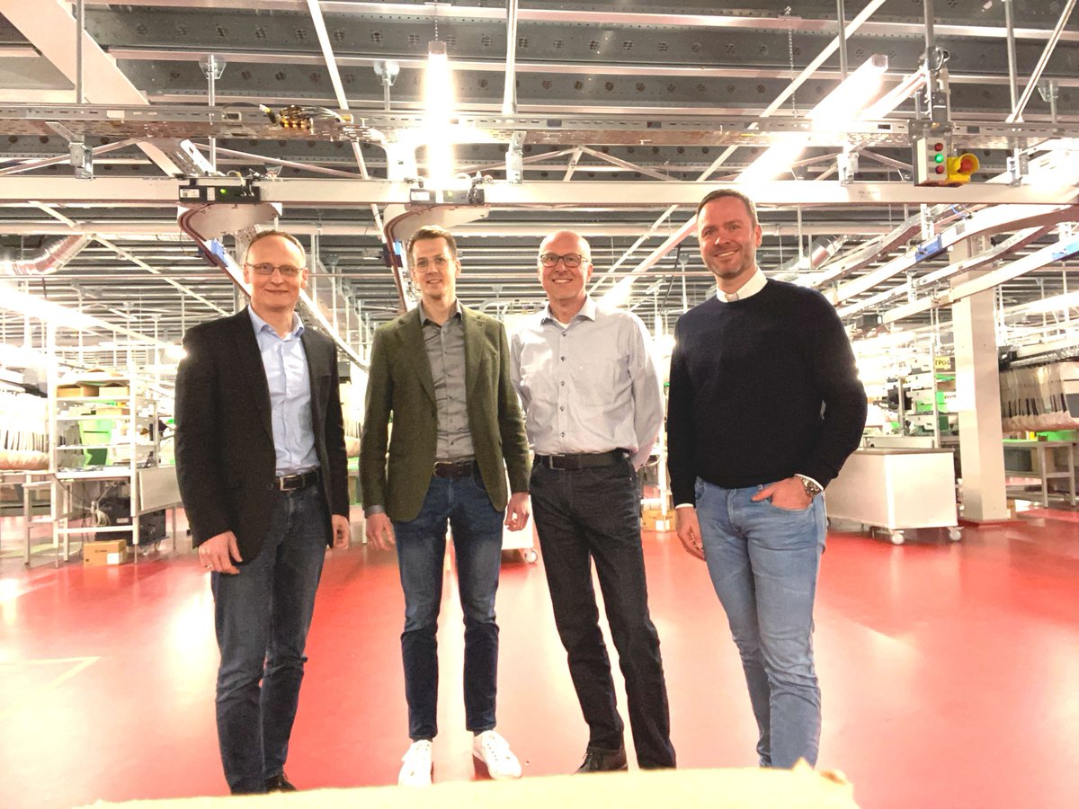 KNAPP_AG_de's tweet image. Recently, we agreed on a new system extension of a 3rd sequencer module for Ernsting&apos;s family in Coesfeld, Germany. We are looking forward to this new project together with go-live in summer 2024. #partnership #EcoPocket #eCommerce #duerkopp