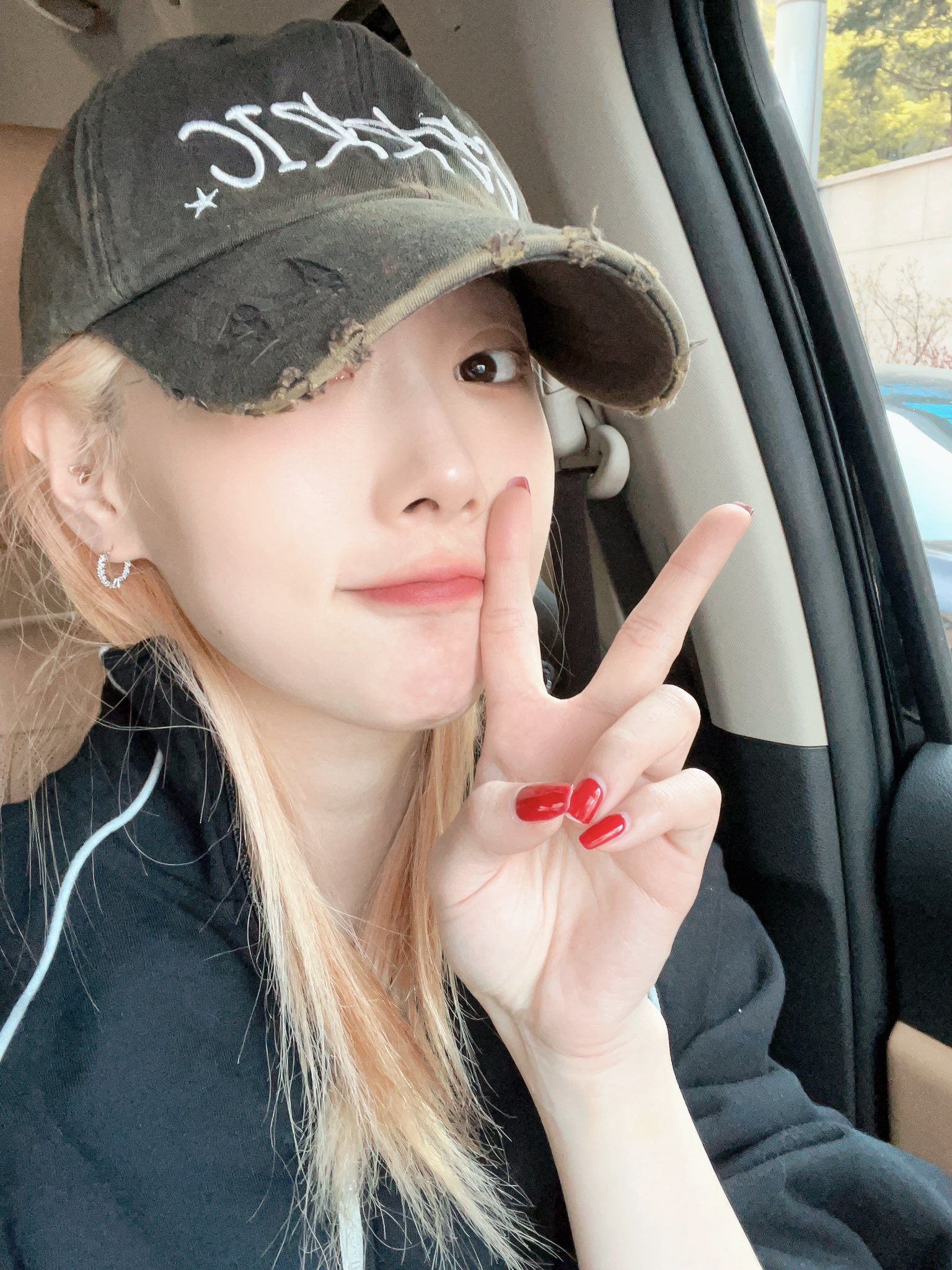 Jimin clearance wings hat