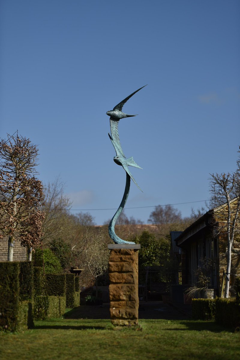 HMackieSculptor's tweet image. Swifts 2022

hamishmackie.com/sculptures/swi…

#swifts #swiftsprings #spring #swift #birds #birdsculpture #birdart #outdoorart #outdoorsculpture #publicart #publicsculpture #landscapeart #gardenart #gardensculpture #sculpture #artwork #statue #bronzesculpture #bronzeart #bronzestatue