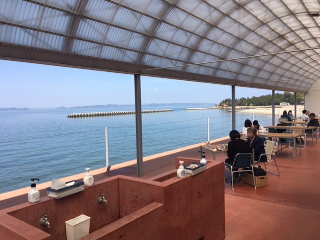 Last weekend Manabu took me  to Teishima Island for lunch - stunning views of the Seto Inland Sea