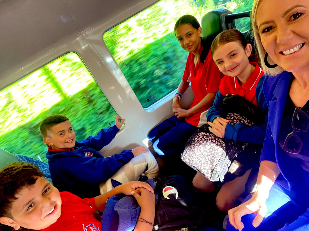 Barrack Heights Public School (@barrackheights) on Twitter photo Our BHPS leaders were excited to catch the train today to the RSL ANZAC Service in Hyde Park, Sydney. What a fabulous experience for them. <a href="/BarrackHeights/">Barrack Heights Public School</a> <a href="/NSWEducation/">NSW Dept of Education</a> #lovewhereyoulearn Our BHPS leaders were excited to catch the train today to the RSL ANZAC Service in Hyde Park, Sydney. What a fabulous experience for them. <a href="/BarrackHeights/">Barrack Heights Public School</a> <a href="/NSWEducation/">NSW Dept of Education</a> #lovewhereyoulearn