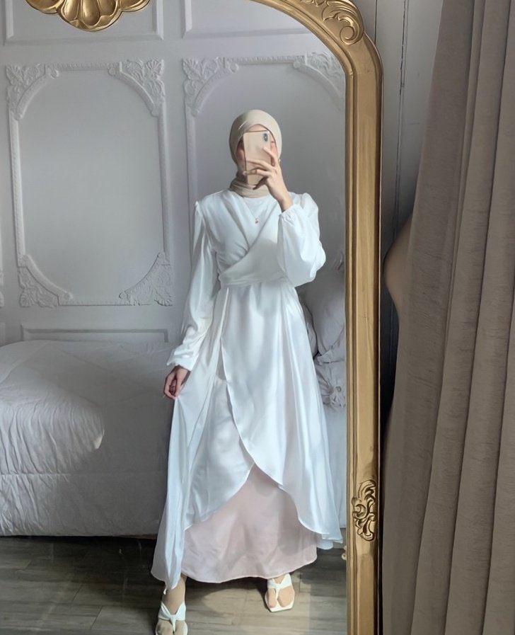 reviewhaul's tweet photo. 1. dress elena ✨

Link shopee : https://t.co/aqMAkIRjqf

✨ Rating 4.9 ✨ https://t.co/cCrU2vujOW
