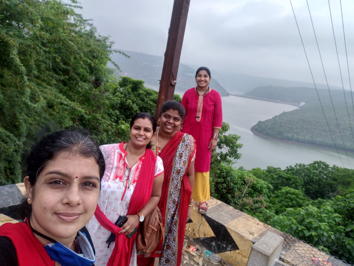 KalaForTemples's tweet photo. Search ‘water’ in your camera roll and quote with your best pic. #water @abi_tweeting @poornimathreya @JayakumarSwapna See what I found out. Best memories to cherish for lifetime https://t.co/zCyR7gbR8c