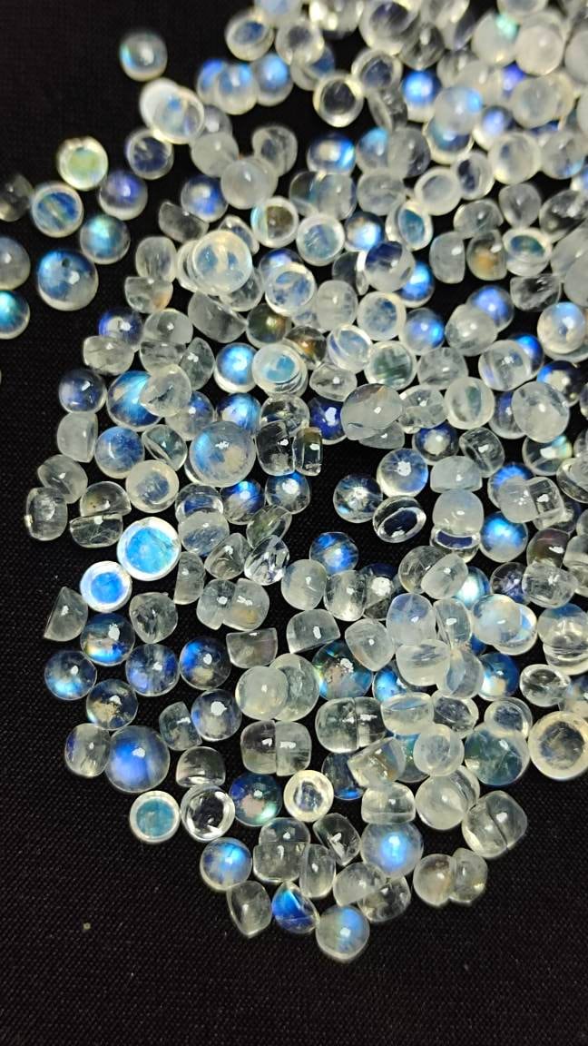 MobinKhan57's tweet photo. Excited to share the latest addition to my #etsy shop: Eye Clean AAA+++Rainbow Moonstone Gemstone, Beautiful 100%Natural Blue Flashy Rainbow, Moonstone Como El Agua Round Shape, Jewelry Making.!! https://t.co/fyBMXEXfsV #blue #birthday #stpatricksday #animals #gemstone https://t.co/SswrlVCOF3