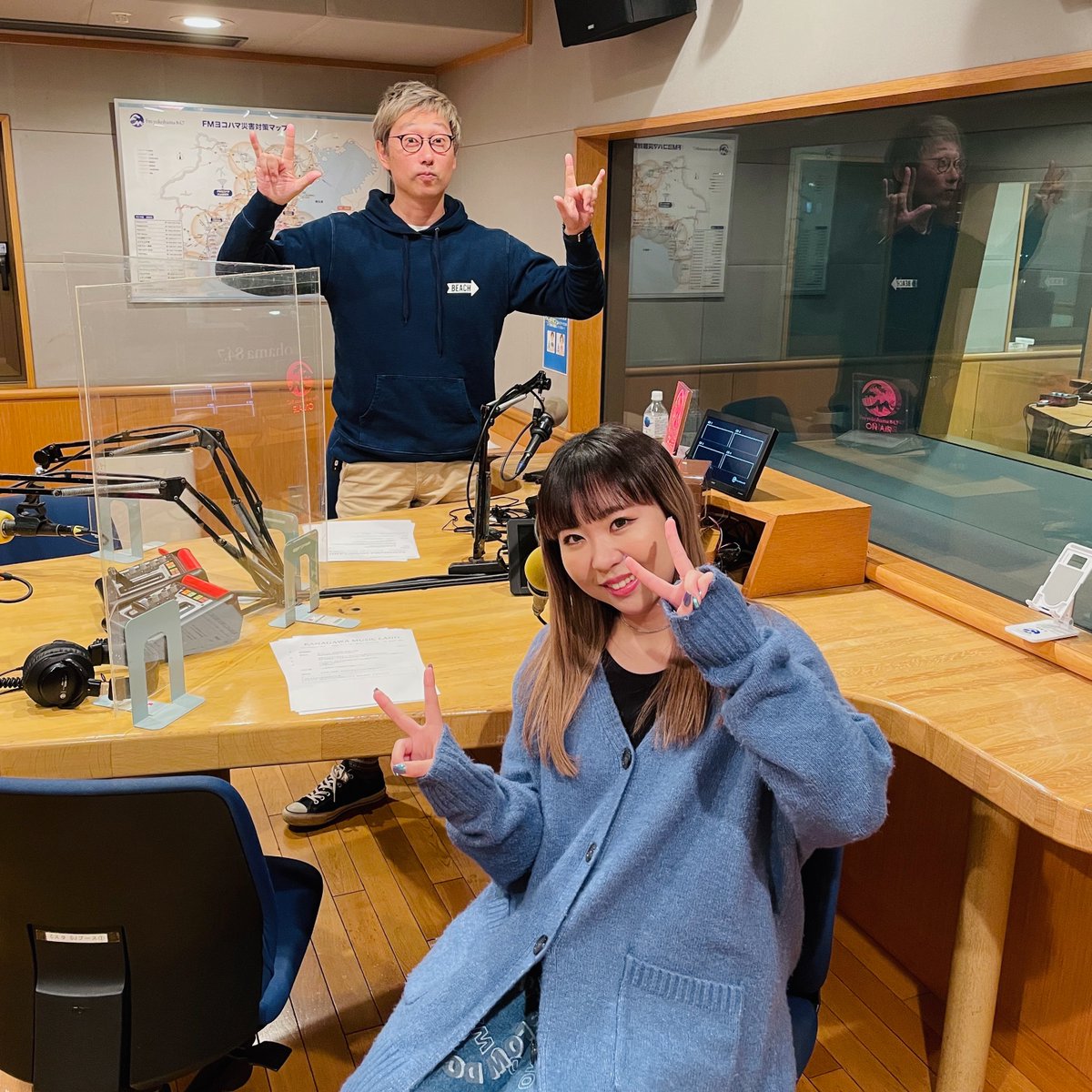 atu847's tweet photo. 今週のKMLは……シンガーソングライター
ayumi (@ayu_____i) が、3日連続登場！

FIRST BREAK (@KML_FB) コーナーで 「100いいね」達成からのご出演です🎙️
26時からFMヨコハマ🤟

#radiko はこちら
👉https://t.co/QfIc1PXuF9

#kml847
#FMヨコハマ https://t.co/OytsMMcMRT