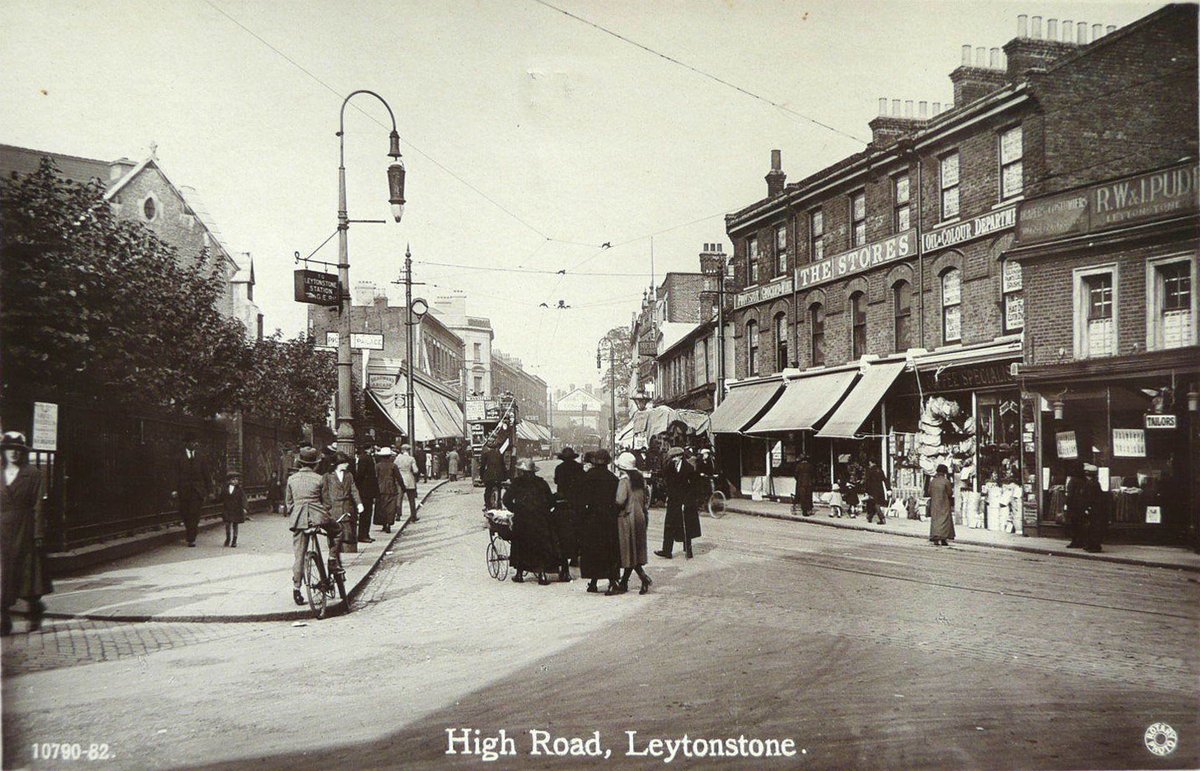 ianVisits on Twitter "Vintage photo Leytonstone High Street"