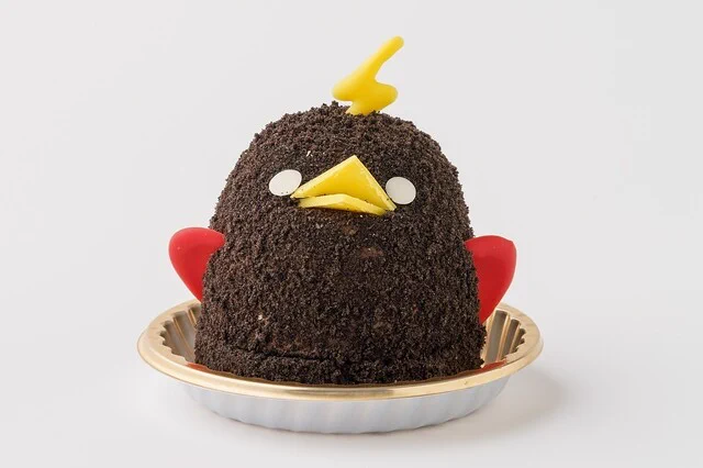 ぴよりんが真っ黒に！名古屋名物が人気菓子とコラボした！