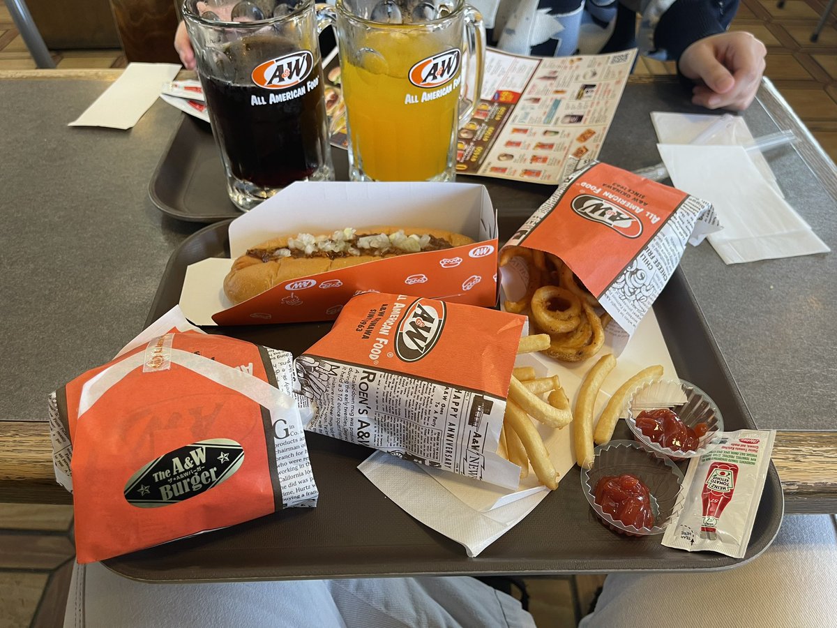 TITImaru0917's tweet photo. 初A&amp;W https://t.co/yMoI0euCAV