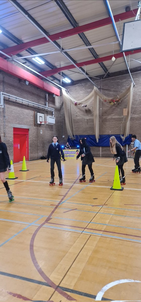 Chiswick Year 9 tweet media