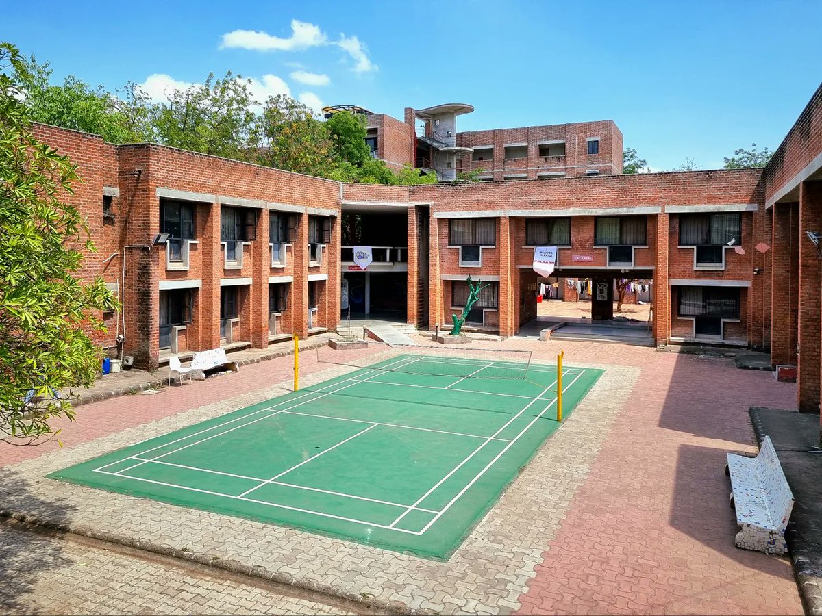 abajadia's tweet photo. Visited the MICA campus just before a cousin's graduation. There are many hostels on the campus, and each one is named symbolically. We visited 'The Champa'.
Interesting fact, the campus is fully community driven.
#champa #hostel #MICA #community #symbolism #inmycity #ahmedabad https://t.co/lj2SfuL3sz