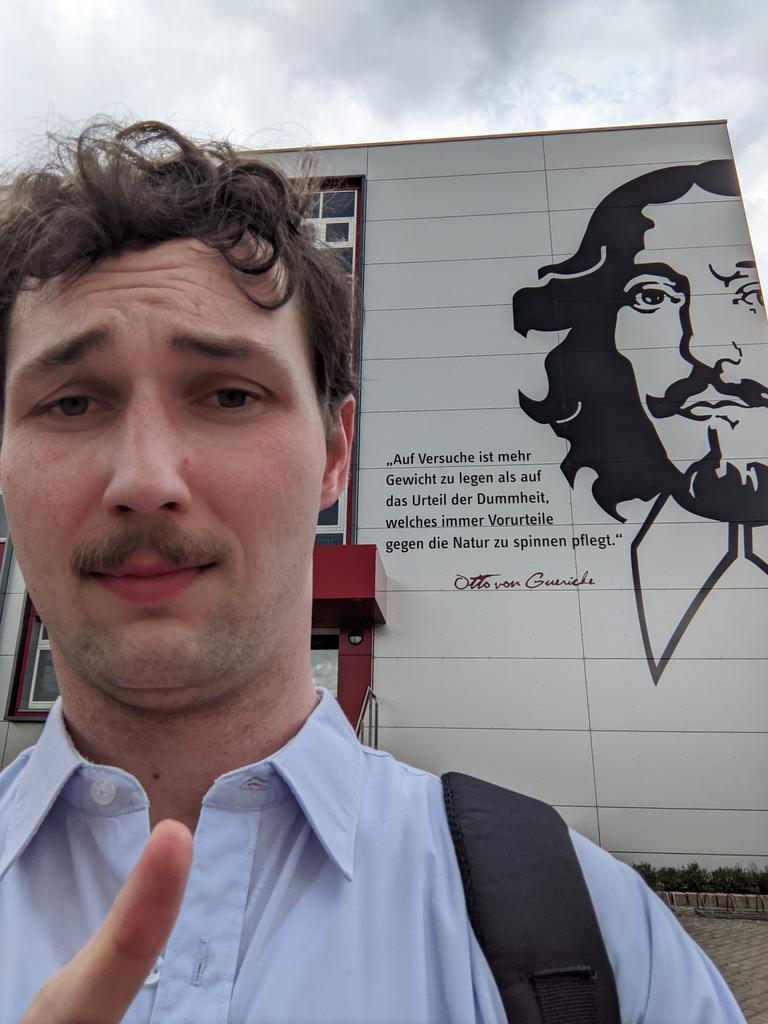 Dorian Alt tweet media