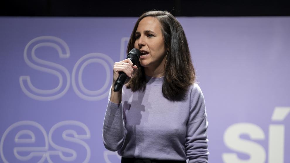 📊 ¿A quién votarías en caso de que Podemos y Sumar no fueran juntas a las próximas elecciones generales?

🔄 SUMAR - YOLANDA DÍAZ
❤️ PODEMOS - IONE BELARRA