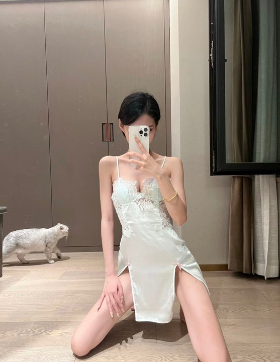 XinDin6's tweet photo. 貓咪也會搶鏡頭了欸😂 https://t.co/dY59J2PfDW