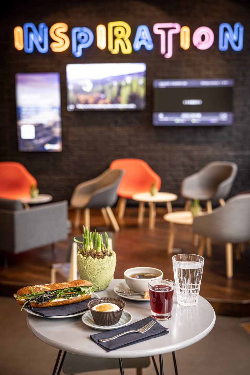 Good news: Wir freuen uns, Sie ab heute wieder in unserer neuen Digital Eatery  begrüßen zu dürfen. 🥳

Mehr Infos zu Öffnungszeiten und die aktuelle Wochenkarte hier: microsoft.com/de-de/berlin/d…