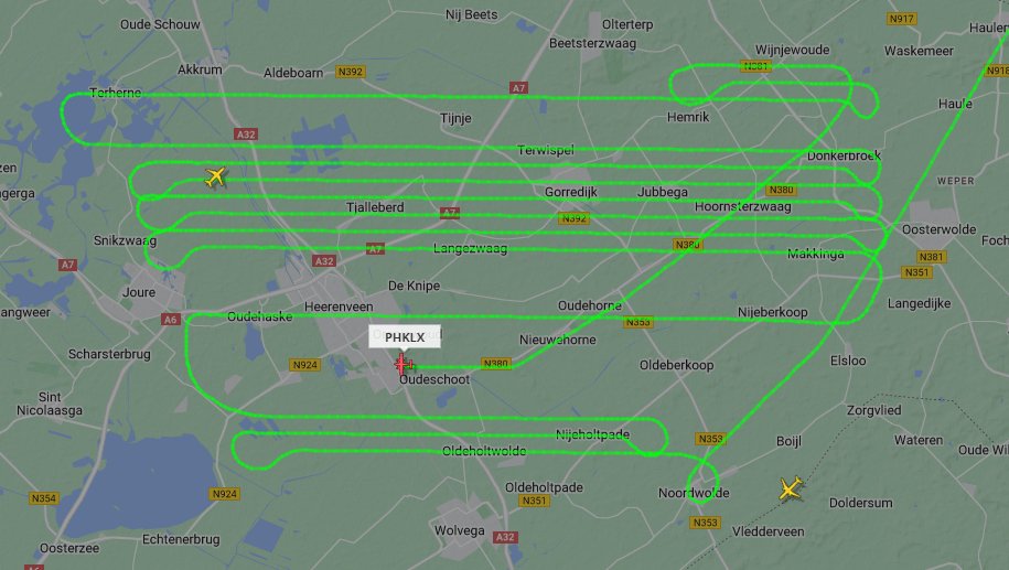At_Geo's tweet image. Goedemorgen op deze stralende dag 🌞. 
Er worden (dus) weer luchtfoto's gevlogen!

flightradar24.com/PHPNY/2fc11199

flightradar24.com/PHKLX/2fc0ef62

flightradar24.com/PHSLE/2fc0fced

flightradar24.com/P68/2fc10932 🛩️

#luchtfotos #aerialphotos @At_Geo