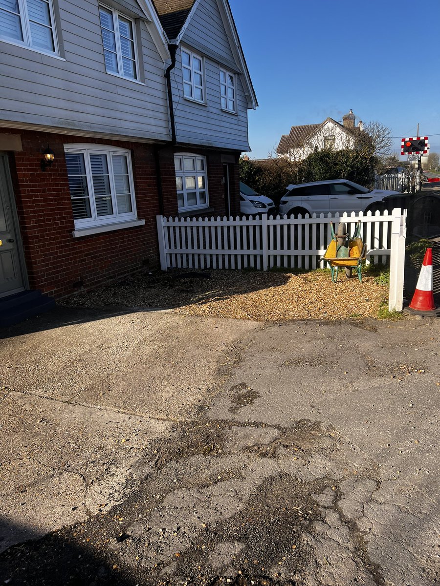 CamBlockPaving's tweet image. Monday morning fresh start in Fordham Newmarket today…