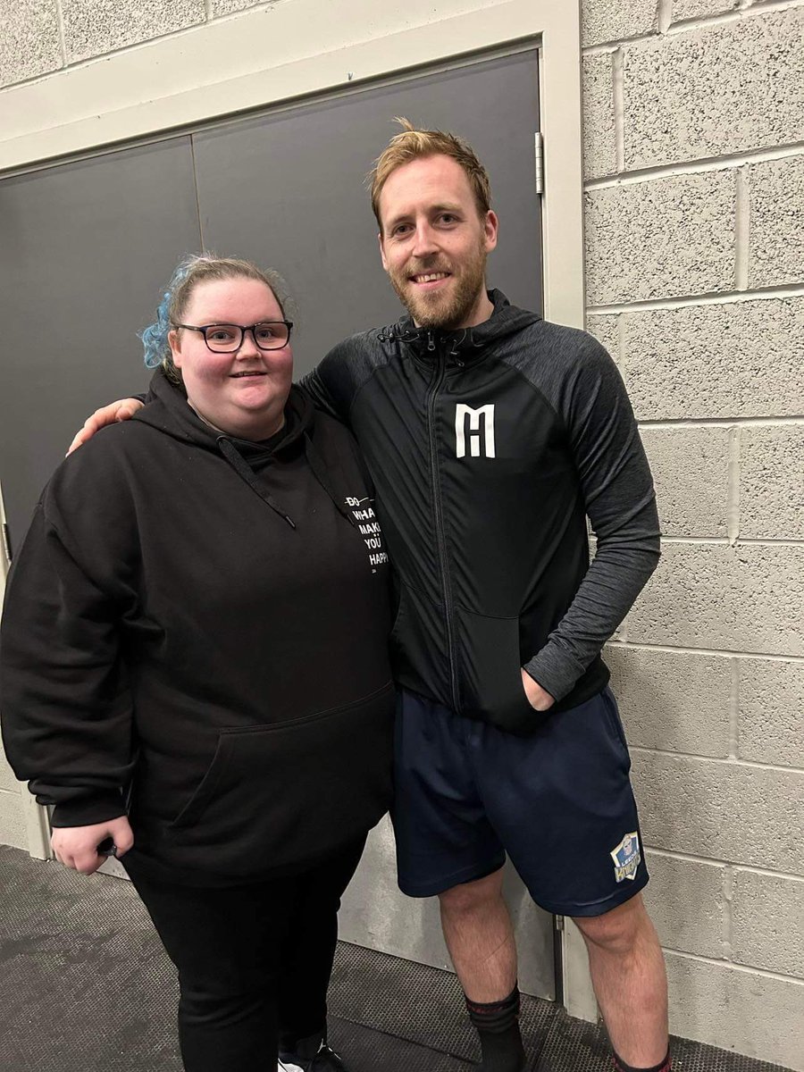 Little road trip yestarday to see <a href="/MattHaywood11/">Matt Haywood</a> It was awesome to see you again and nice meeting <a href="/jenhaywood1/">Jennifer Haywood</a> Good luck this weekend <a href="/Leedsknights/">Leeds Knights</a>