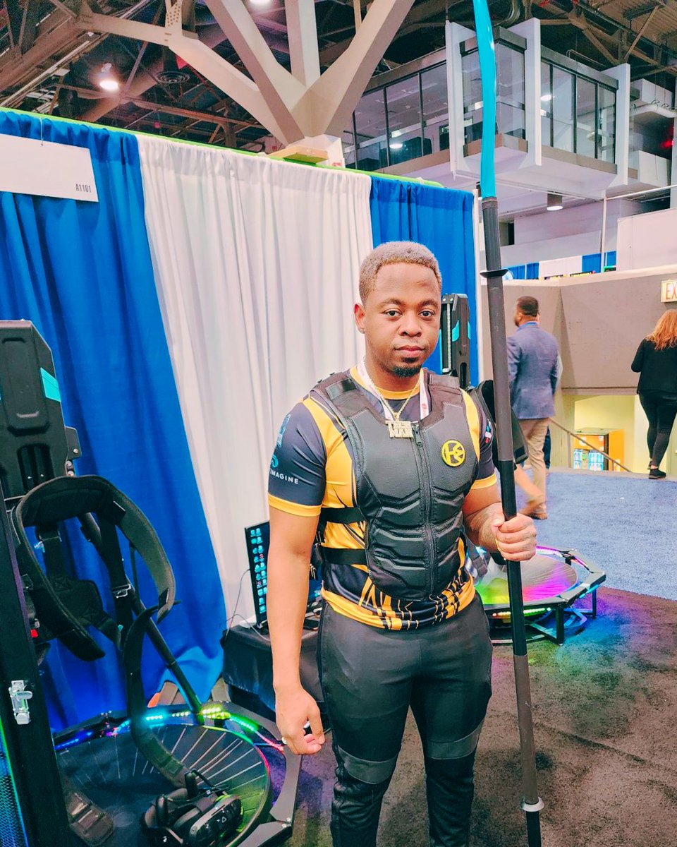 rebootimagine's tweet photo. “On this expedition, there's no need for anyone who doesn't intend to survive.” –
@TechMan_Ju of @Team_InfiniteVR on #KayakVR's Antarctic expedition, demoing @rebootimagine's #FANsystem at @AmusementExpo with @btl_sandwich
#AEI23 #VR #ESports #arcades #XR #gaming #FANtastic https://t.co/bAthTfRPML