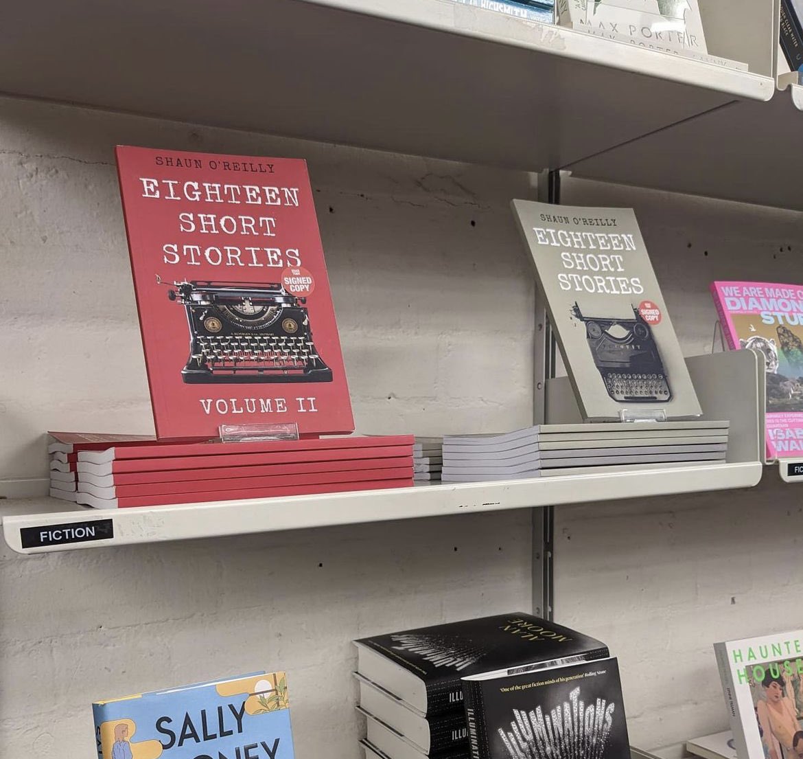Shaun O'Reilly (@soreillymusic) on Twitter photo Taking some time away from it all this week, but just a quick thanks to all those who made their recent book orders <a href="/RoughTrade/">Rough Trade</a>! 📚
roughtrade.com/gb/artist/shau…
#Book #Books #Read #Reading #Write #Writing #BookClub #Author Taking some time away from it all this week, but just a quick thanks to all those who made their recent book orders <a href="/RoughTrade/">Rough Trade</a>! 📚
roughtrade.com/gb/artist/shau…
#Book #Books #Read #Reading #Write #Writing #BookClub #Author