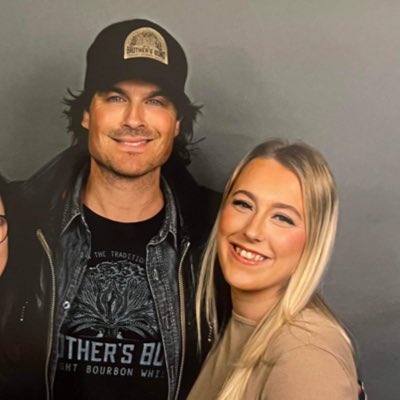 daniellepedler's tweet photo. I will never get over this…🖤 @iansomerhalder https://t.co/F7fde1r1tX
