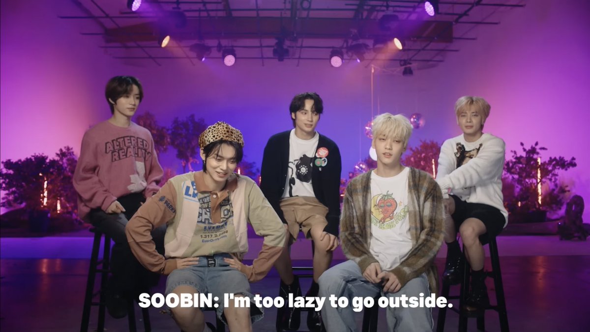 soobsource's tweet photo. choi “i‘m too lazy to go outside“ soobin https://t.co/fUllxkdE68