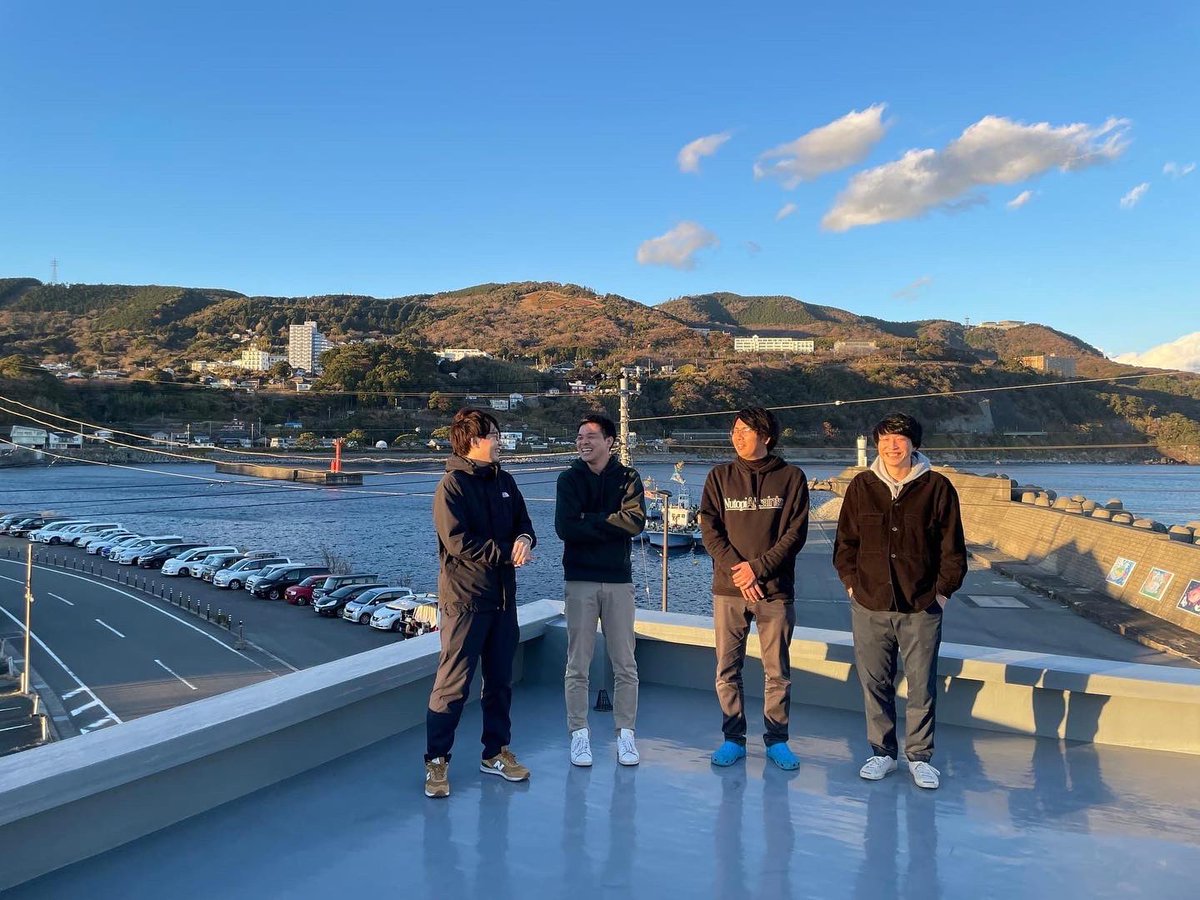 mrysnic's tweet photo. 【会社設立】大学同期４人でプロジェクトコーディネートカンパニー株式会社micro developmentを設立しました！「ローカルではじめるなら。」をテーマに戦略設計／企画開発／空間設計／運営／自社事業領域でローカルでの事業立ち上げを伴走支援します！本日想いを詰め込んだウェブサイトがリリース！続 https://t.co/GI6ZyGUYID