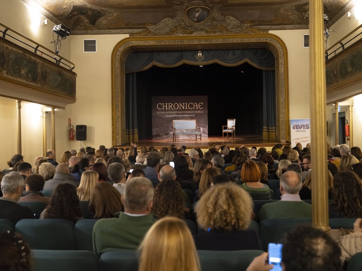 sugarpulp's tweet photo. Ci sembra davvero importante ringraziare l'amministrazione del Comune di Piove di Sacco che in questi 9 anni di #chronicae ci ha sempre supportato e ha creduto in noi. Ci vediamo l'anno prossimo per l'edizione del decennale! https://t.co/zxcKpWeYew