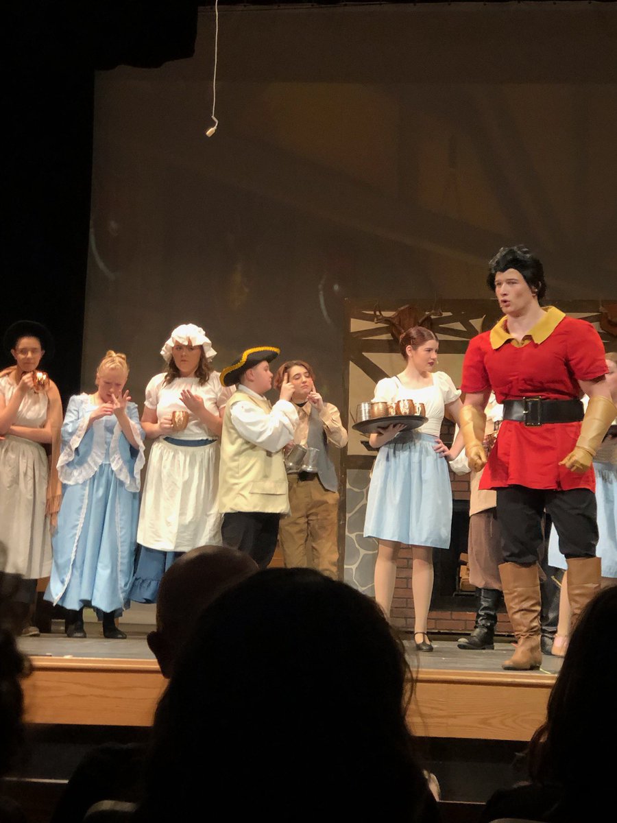 CliffGerman's tweet photo. ABSOLUTELY WONDERFUL in All regards…. I want to thank the Vermilion Schools System, the directors, set design, the orchestration, the artists, the lighting crew, the sound crew, the stage crew, and the performers absolutely wonderful performance BEAUTY AND THE BEAST!! https://t.co/Uy5Zmmu0UN