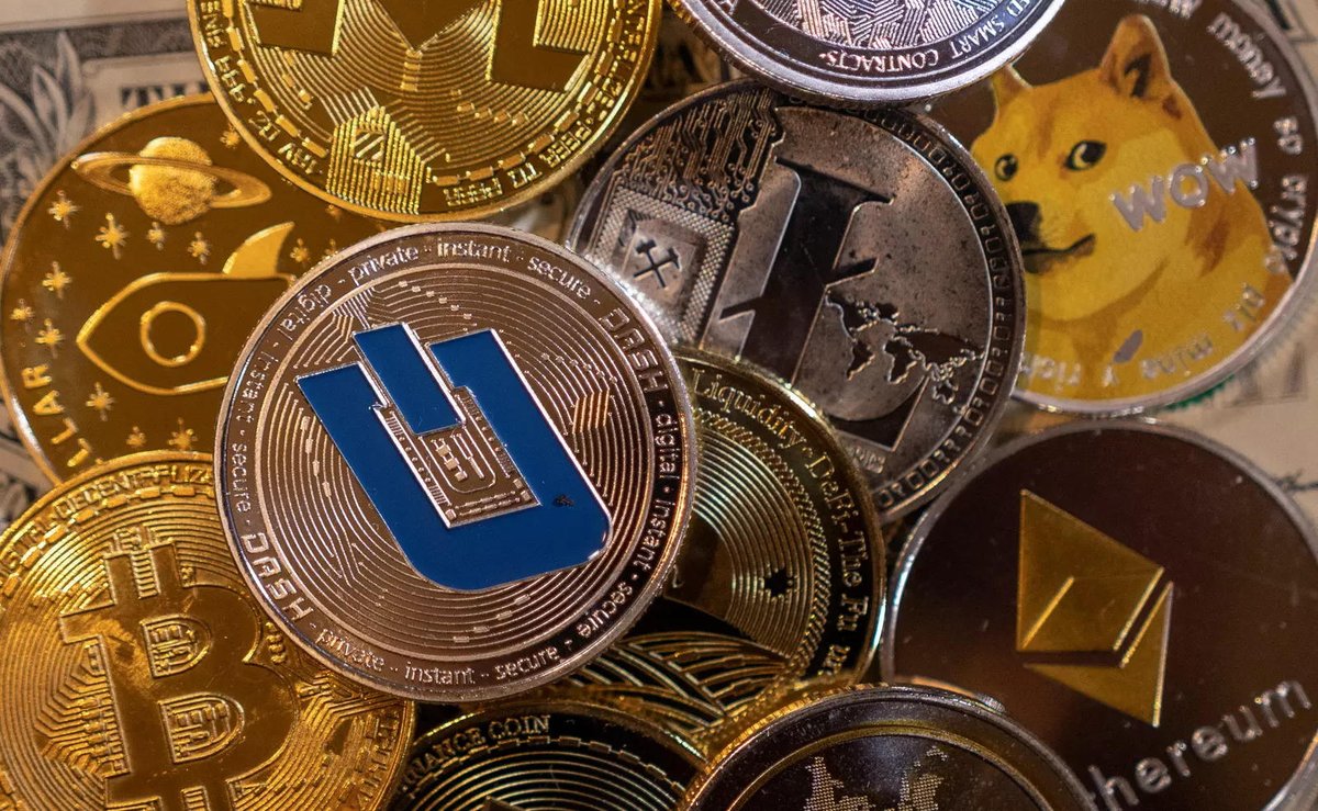 Ecannacoin's tweet photo. Is Bitcoin's reign as the king of crypto coming to an end? 😱 

The birth of #BTC gave rise to every other #cryptocurrency out there, but now, there are other coins that could dethrone the king. 

Don't believe?👀 https://t.co/4bFuxFeQbn

#USDT #Crypto #altcoins2023 https://t.co/8a2Qk6fCyT