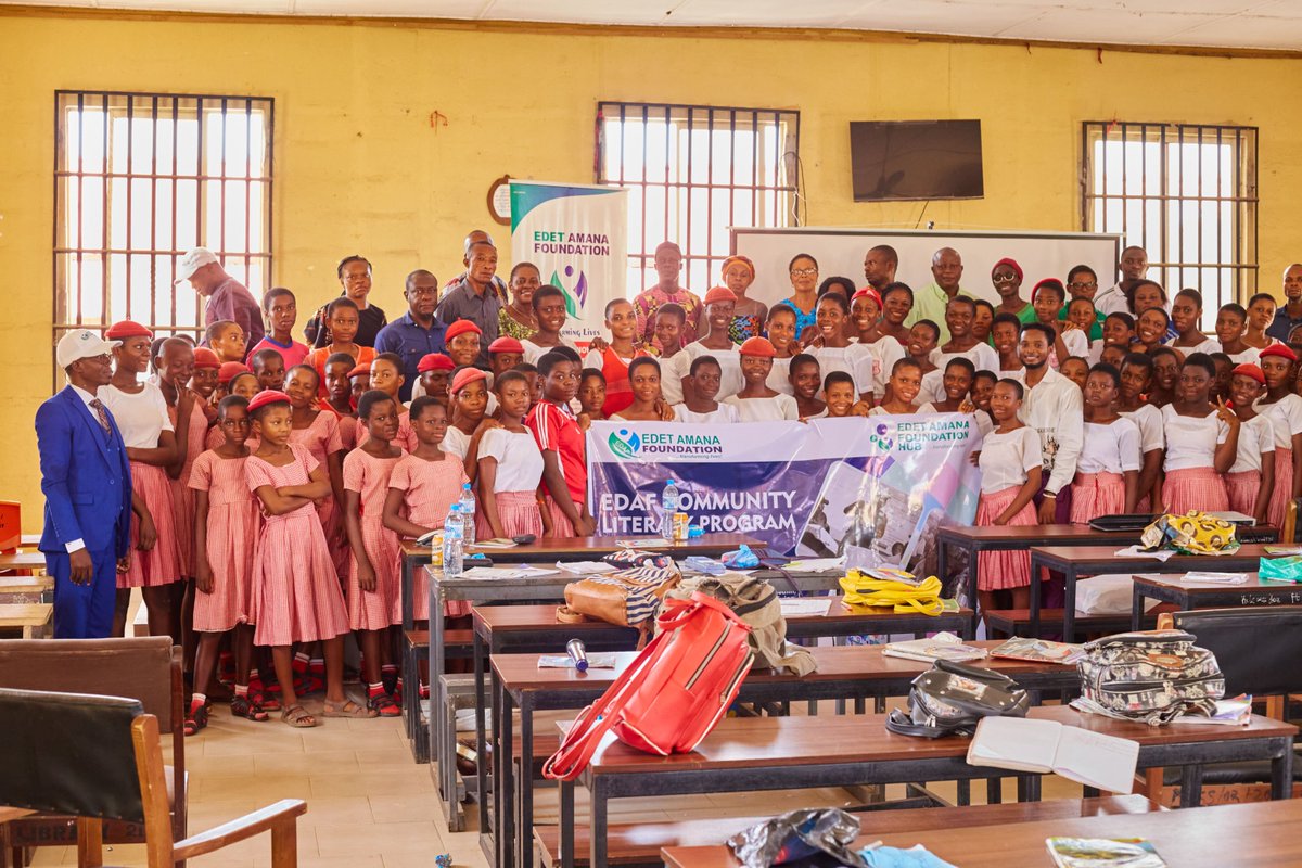 EDAFNG's tweet image. On March 30, 2023, EDAF implemented its innovative Community Literacy Program,  an initiative aimed to transform lives by promoting digital literacy, healthy living, and life skills in remote communities in Nigeria.

The first edition was held in Oron. 
#EDAF #TransformingLives