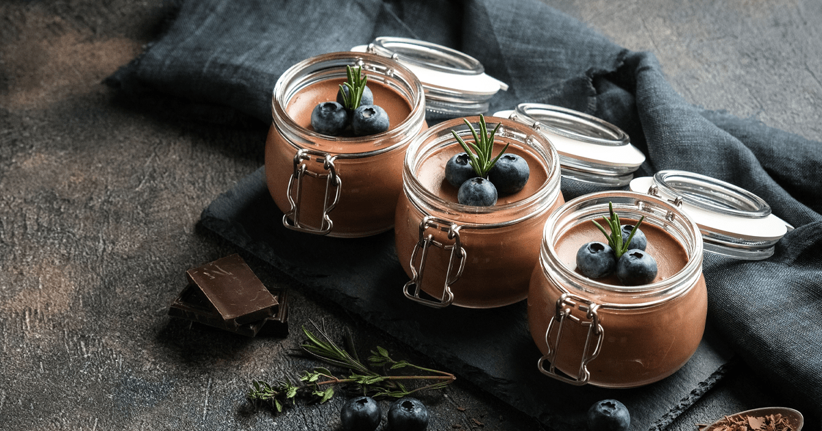 CulinarySG's tweet photo. April is #stressawarenessmonth. Did you know dark chocolate has been found to help relieve stress? Dark chocolate is the perfect addition to our rich, creamy Chocolate Mousse. https://t.co/sWkaLpDrmp
#recipe #foodservice #foodmanagement #culinaryservices #culinaryservicesgroup https://t.co/zkrwCX2kFw