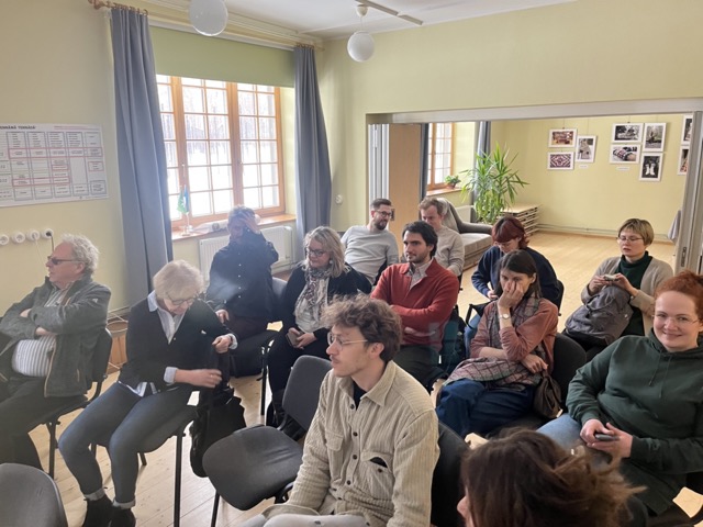 Eutropian's tweet photo. ๐ต What are the challenges to participatory governance? What obstacles arise when planning and implementing a new and innovative participatory tool?
Eutropian is in #Voru, Estonia to meet @euarenas_h2020 project partners. #participatorydemocracy #deliberativedemocracy #EUARENAS https://t.co/2bKhZZt6y8