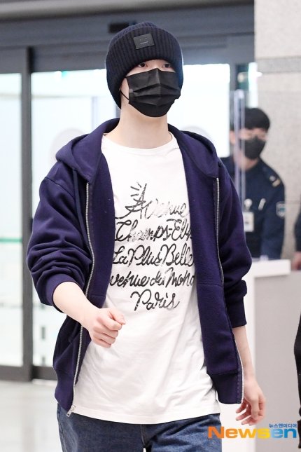 SANHA 🐥

✔️naver.me/FuEB8EPD
✔️naver.me/5i0Ehpr7

[#YOONSANHA | #윤산하]