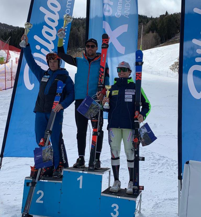 ALPÍ · <a href="/bartugabriel/">Bartumeu Gabriel</a> , tercer 🥉 al gegant FIS de l’Àliga <a href="/grandvalira/">Grandvalira Andorra</a> 

+ info ✅ bit.ly/3nEMSF2

@CreditSupport_ <a href="/Caldea/">Caldea</a> <a href="/AndorraTelecom/">Andorra Telecom</a> <a href="/Esports_Govern/">Esports_Govern</a> <a href="/AAutofactoria/">AeroAutofactoria</a> #mentagrup #liski #siepandorra #ski #alpine #andorra #andorre