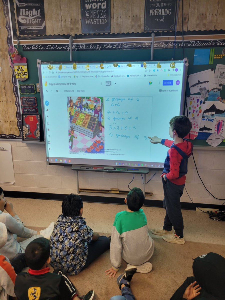 Student observation duringcmath talk: "4 groups of 3 and 3 groups of 4 are the same. You just need to swap." Great math thinking and introducing us to the commutative property. <a href="/AshleyOaksPS/">Ashley Oaks PS</a> <a href="/OhYahLee/">雅 Yah!</a> <a href="/TVDSBmath/">TVDSBmath</a>