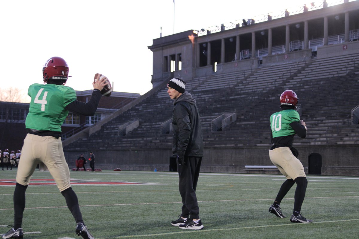 Crim_Recruiting's tweet photo. Monday Work Day 💪💪

#GoCrimson
#CRIM2K24 https://t.co/tHXEOlp6pI