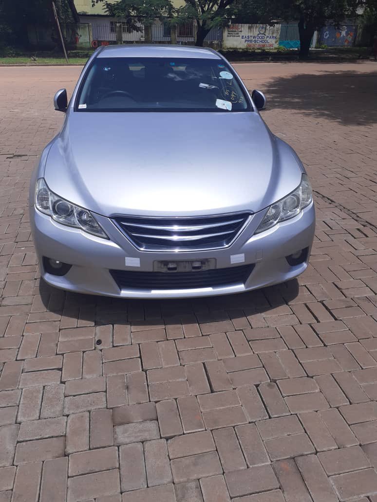 TheMexicans6's tweet photo. 4GR Engine
Silver
Alloy rims/New tyres
Good sound system (Inbuilt bluetooth/DVD/SD Card car system)
Wood grain 
Eco/Sports Mode
107000km
Unregistered/ZRA customs duty paid
Buy and drive to anywhere in Zambia.
0973600899/0972425000
K160,000.
Kindly retweet https://t.co/zeUQUM0AlN