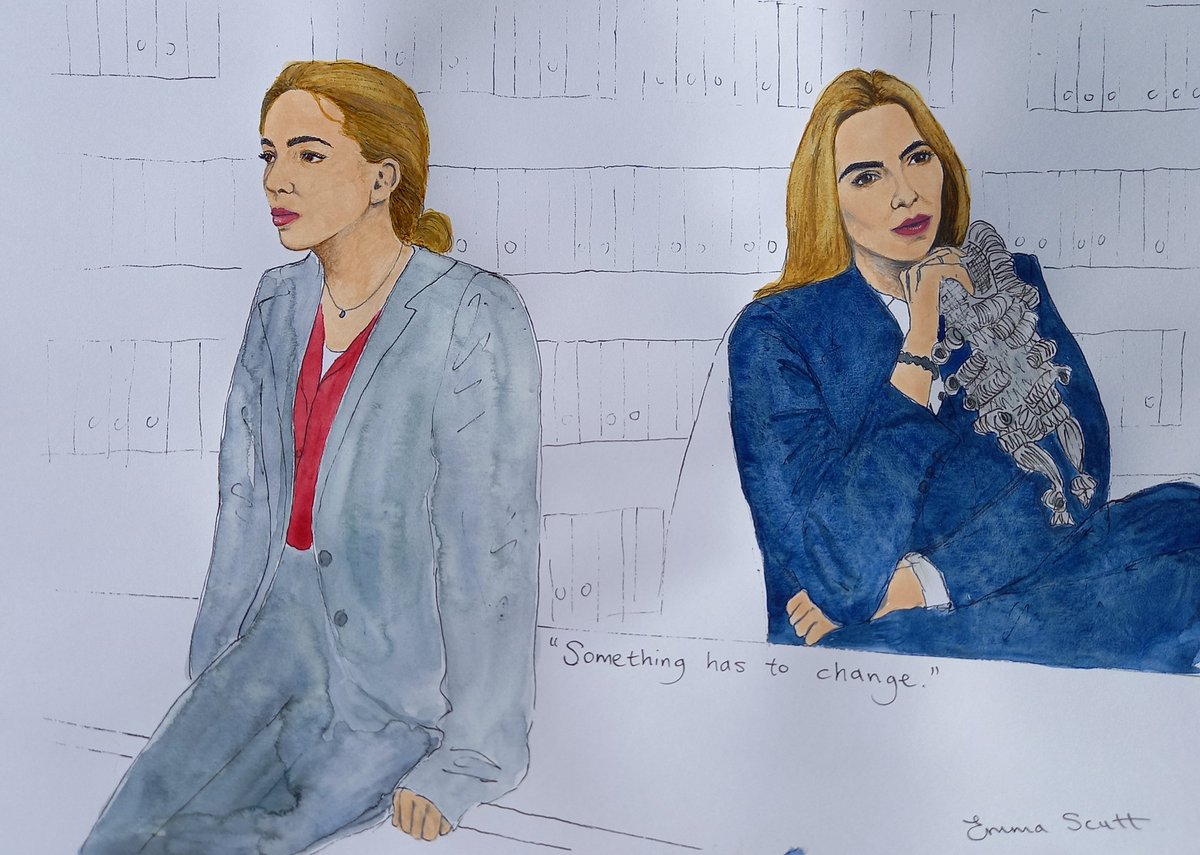 emmylouscutt's tweet photo. Congratulations to Jodie Comer on her Olivier award for best actress in Prima Facie. I was lucky enough to see the play last year, a phenomenal performance. 👏
@estreetprods
#OlivierAwards #PrimaFacie #oneinthree https://t.co/Ct5EWlkjfQ