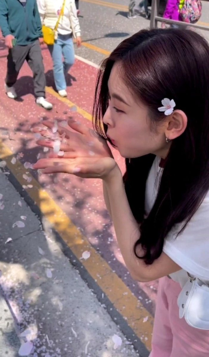 markoeunarchive's tweet photo. #MAGUTOKKI Spring 2023 🌸 https://t.co/rByez0cjy7