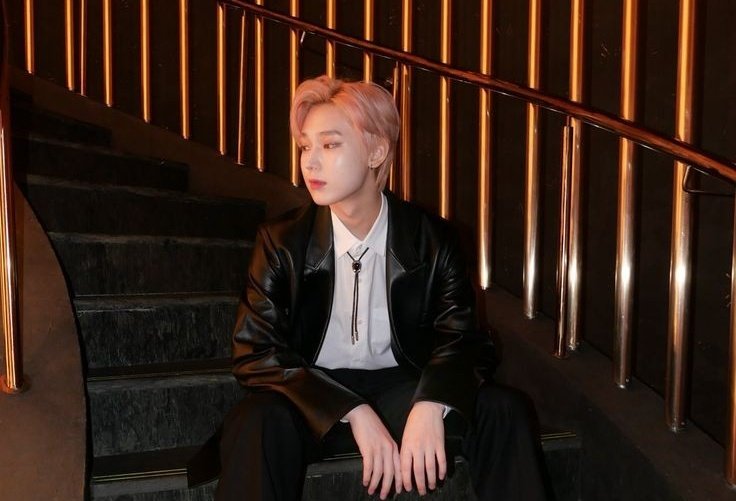 labyrinth.
a svnwcn 🔞 au

soren ciandrei (sn), a reckless man where he thinks everything is just a game... even love while jared france (jw) was left with scars and too scared to fall in love again.

like a labyrinth, they're lost and too scared fall and break free.